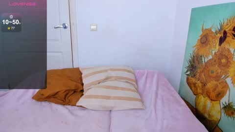 crystal   3 online show from January 30, 7:26 pm