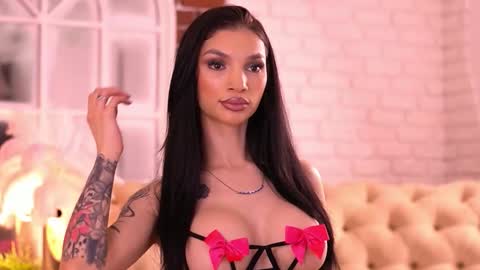 Nyssa online show from February 25, 6:39 pm