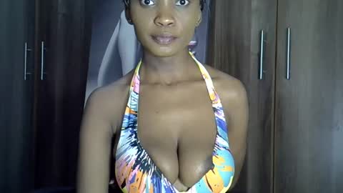 nyverra online show from July 9, 6:34 pm