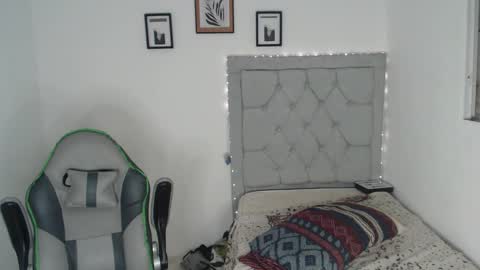 Snapshot of nyx_king chatting on January 24, 8:13 am christian online show from January 24, 8:13 am