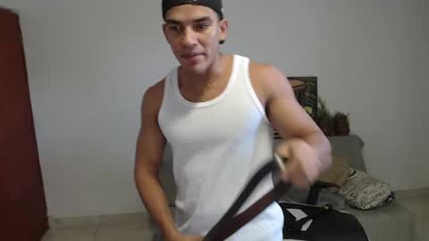 Snapshot of nyx_king chatting on February 12, 8:40 pm christian online show from February 12, 8:40 pm