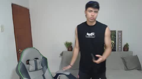 Snapshot of nyx_king chatting on March 9, 3:22 am christian online show from March 9, 3:22 am