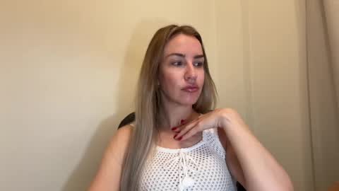 Anastasia online show from May 19, 7:04 am