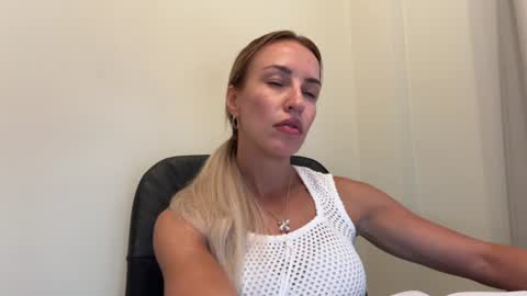 Anastasia online show from August 3, 9:04 am