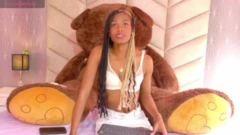 nyxvelvet1 online show from July 31, 1:32 pm