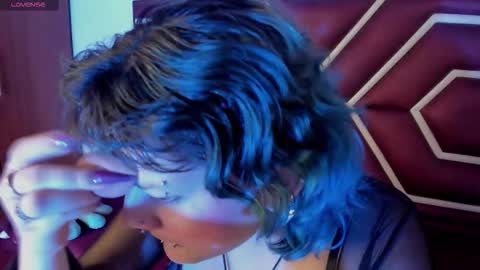 Snapshot of nyxx_star chatting on February 11, 7:30 pm Nyx online show from February 11, 7:30 pm