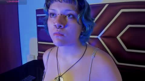 Snapshot of nyxx_star chatting on February 17, 7:09 pm Nyx online show from February 17, 7:09 pm