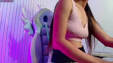 oana_swann online show from July 8, 2:43 pm
