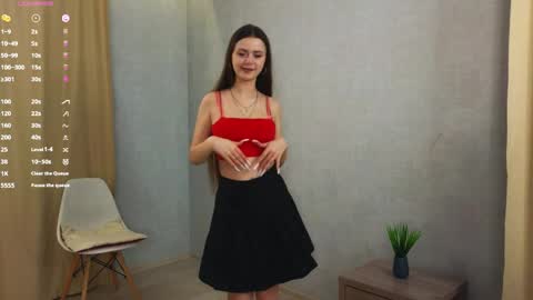 Bella online show from April 15, 6:04 pm