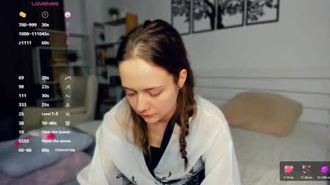 Elis online show from March 21, 8:45 pm