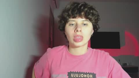 Evie online show from February 19, 12:45 pm