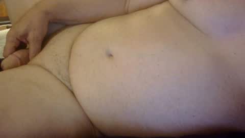 Snapshot of offsides10 chatting on June 13, 12:52 am WantsToTryACouple online show from June 13, 12:52 am