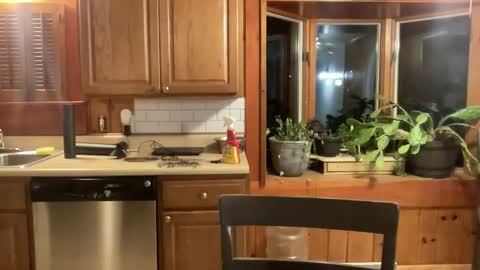 ofthatguy online show from November 18, 4:50 am