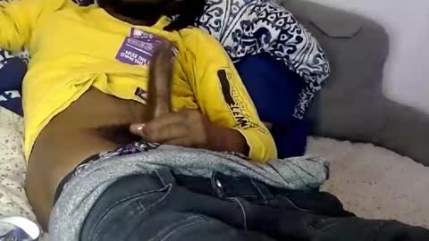 Snapshot of ogdigbick chatting on December 19, 2:02 pm OGDigBick online show from December 19, 2:02 pm