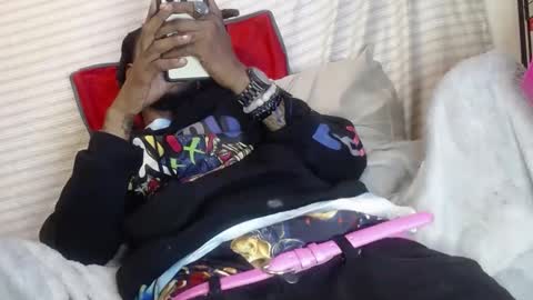 Snapshot of ogdigbick chatting on March 10, 2:59 pm OGDigBick online show from March 10, 2:59 pm