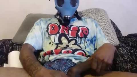 Snapshot of ogdigbick chatting on December 1, 3:28 pm OGDigBick online show from December 1, 3:28 pm