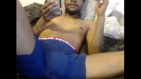 Snapshot of ogdigbick chatting on February 10, 4:44 pm OGDigBick online show from February 10, 4:44 pm