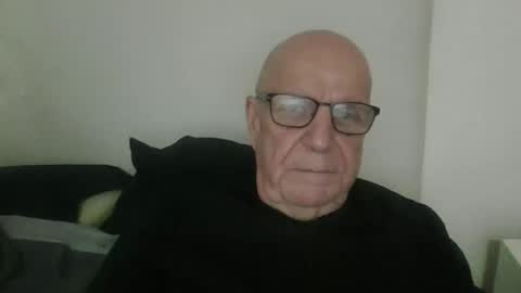 oggi95 online show from November 13, 3:22 pm