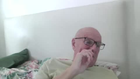 oggi95 online show from May 28, 2:14 pm