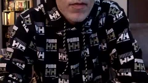 Snapshot of oggs48 chatting on March 23, 10:47 pm oggs48 online show from March 23, 10:47 pm