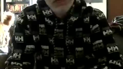Snapshot of oggs48 chatting on April 16, 1:12 pm oggs48 online show from April 16, 1:12 pm