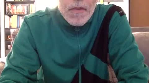 Snapshot of oggs48 chatting on April 24, 3:03 pm oggs48 online show from April 24, 3:03 pm