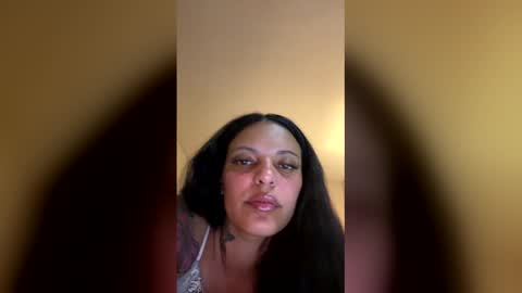 ohshesquirts online show from April 14, 4:51 am