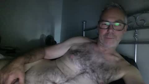 oiledcouple1 online show from September 21, 9:44 am