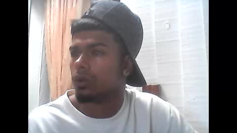 ojos_claross online show from March 14, 2:22 pm