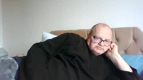 old_fkr online show from December 31, 1:41 pm