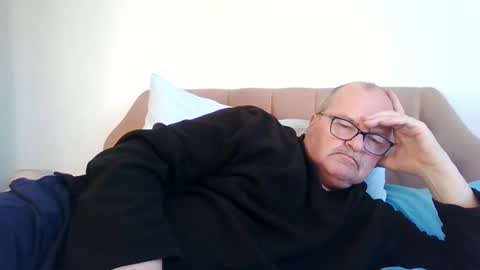 old_fkr online show from January 3, 10:52 am