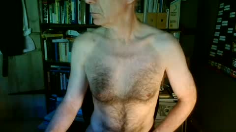 oldhairybastard online show from July 8, 9:14 am