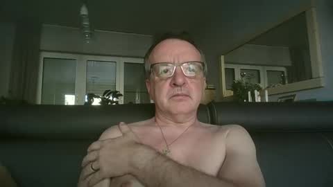 oldtimer160162493 online show from May 22, 5:40 pm