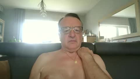 oldtimer160162493 online show from May 31, 12:45 pm
