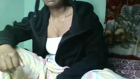 Snapshot of olgaaldy chatting on September 28, 2:28 am olgaaldy online show from September 28, 2:28 am