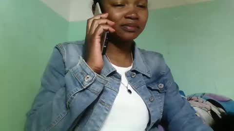 Snapshot of olgaaldy chatting on October 5, 12:14 pm olgaaldy online show from October 5, 12:14 pm