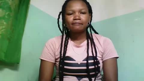 Snapshot of olgaaldy chatting on November 1, 6:37 am olgaaldy online show from November 1, 6:37 am