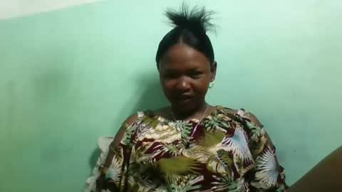 Snapshot of olgaaldy chatting on January 9, 5:54 am olgaaldy online show from January 9, 5:54 am