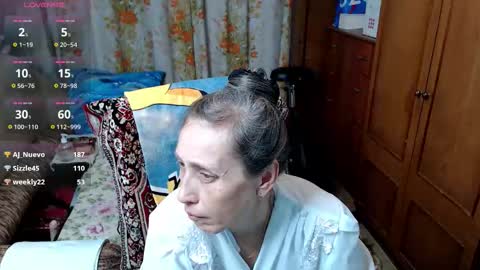 Snapshot of olguscha chatting on October 25, 11:40 am Olguscha online show from October 25, 11:40 am