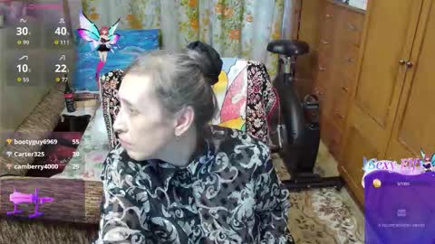 Snapshot of olguscha chatting on February 15, 12:47 pm Olguscha online show from February 15, 12:47 pm