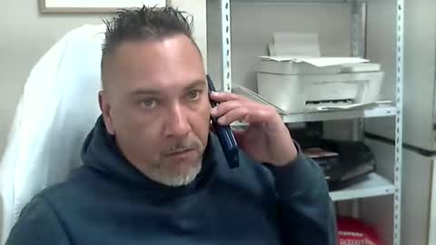 Snapshot of olimpio1230 chatting on December 22, 12:13 pm olimpio1230 online show from December 22, 12:13 pm