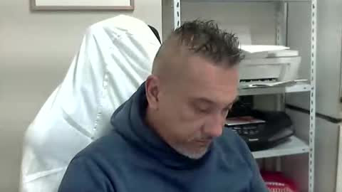 Snapshot of olimpio1230 chatting on December 23, 10:57 am olimpio1230 online show from December 23, 10:57 am