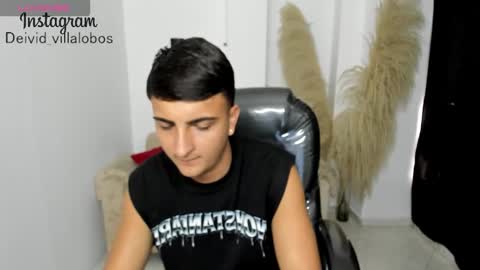 OLIVER online show from February 24, 4:27 pm