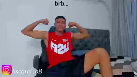 oliver_smith_2 online show from March 14, 2:11 pm