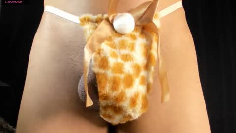 Oliver  online show from October 30, 10:06 am