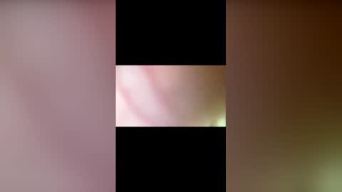 Snapshot of oliversunley22 chatting on January 18, 7:45 am oliversunley22 online show from January 18, 7:45 am