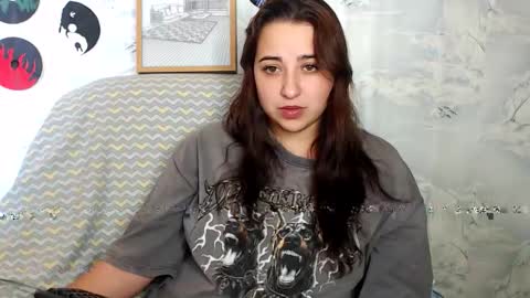 olivia_defo online show from October 2, 9:05 am