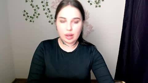 Olivia online show from June 4, 7:42 pm