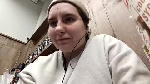 Olivia online show from February 4, 1:11 am