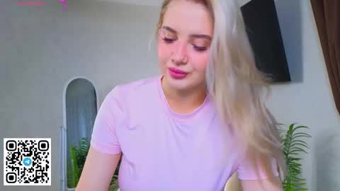 Olivia online show from March 23, 2:15 am